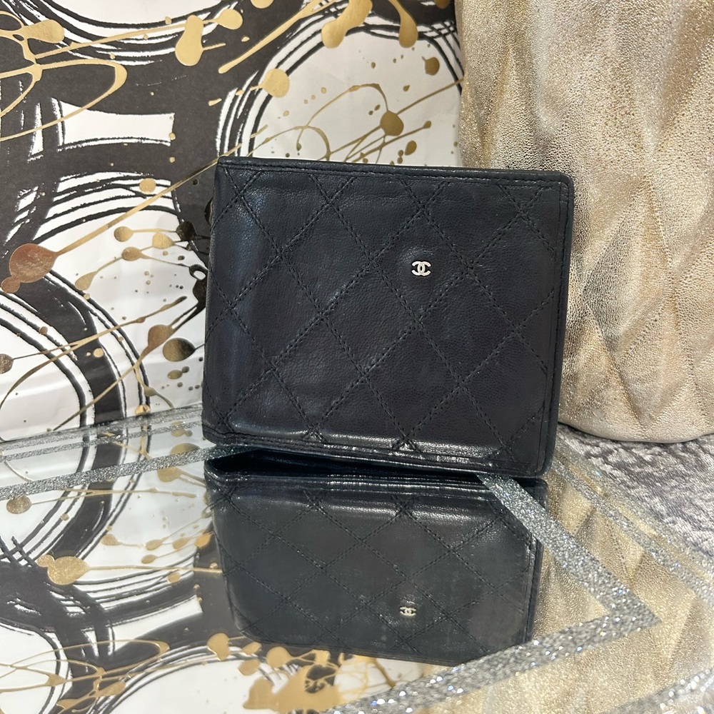 CHANEL Black Quilted Lambskin Small Wallet with CC Logo